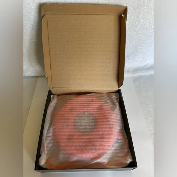 New in box! Oriole Feeder - Picture 7 of 9